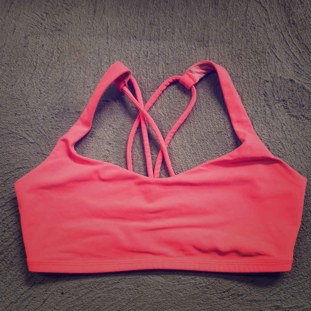 Lululemon sports bra